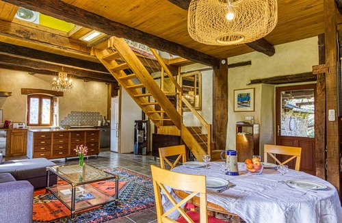Conques House | Le Dormeur du Val - Gîte de Caractère Dans la Nature à Conques
