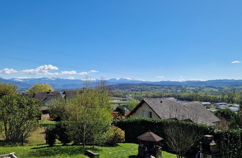 Saint-Genix-sur-Guiers Apartment | Le Gite de Pigneux
