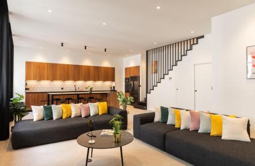 Voltaire - Saint Amour Apartment | Le Loft MOHOM - Bourse du Travail - 4 Bedrooms, 4 Bathrooms, 4 Parkings