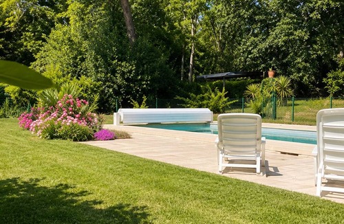 Puybegon House | Le Logis Bleu: A Haven of Peace in Occitan Tuscany