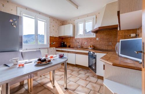 Saint-Simon House | Le Moussarie, Logement pour Professionnel, 3 chambres, 6 pers, Parking, Jardin & Wi-Fi