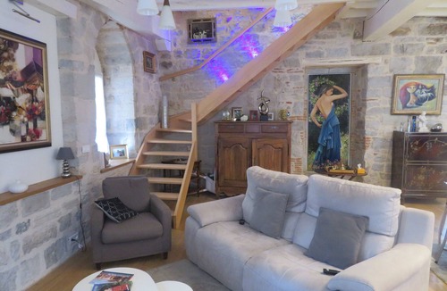 Saint-Antonin Noble Val House | Le Patio - 2-Bedroom House - in the heart of the village