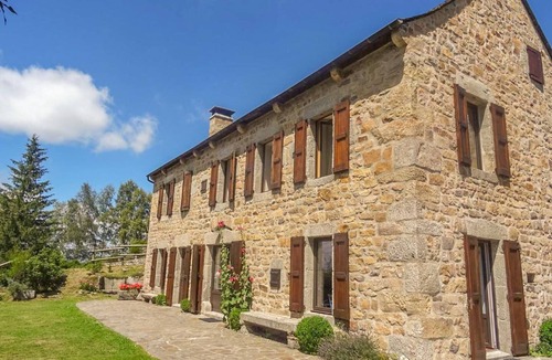 Termes House | Le Pradel - TERMES - Gîte