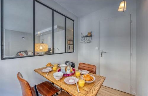 Quartier Hyper-Centre Apartment | Le VAUCANSON Hyper-centre lumineux et chaleureux T2 ,1 chambre, 2 lits