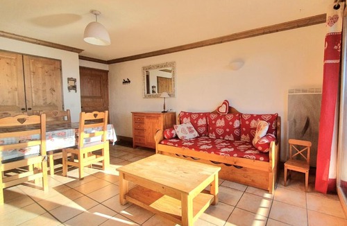Prapoutel Apartment | les 7 laux immobilier chalet A