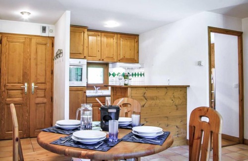 Chamonix-Mont-Blanc Apartment | Les Capucins by Interhome