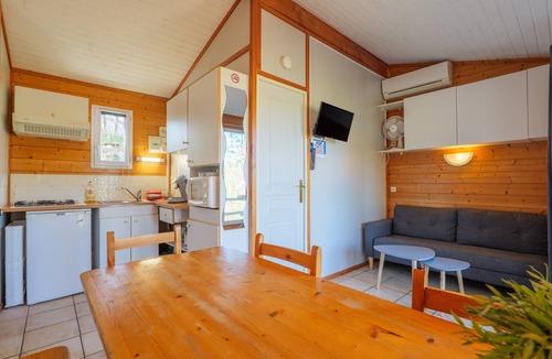 Chauzon Apartment | 'Les Gîtes de Chauzon 3' with Shared Pool and Air Conditioning