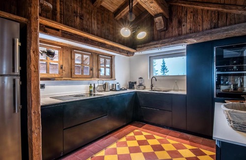 Courchevel Ski Chalet | Luxueux Chalet à Courchevel avec Piscine, Hammam et Sauna - FR-1-613A-27