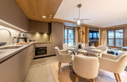Val-d'Isere Apartment | Luxury 4-room apartment 111m² with terrace in Val-d'Isère