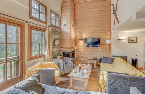 Les Brevieres Ski Chalet | Luxury chalet, 6 bedrooms, 6 bathrooms, parking, Tignes