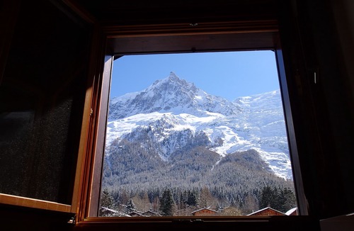 Les Bossons Ski Chalet | Luxury Modern Spacious Chalet in Chamonix