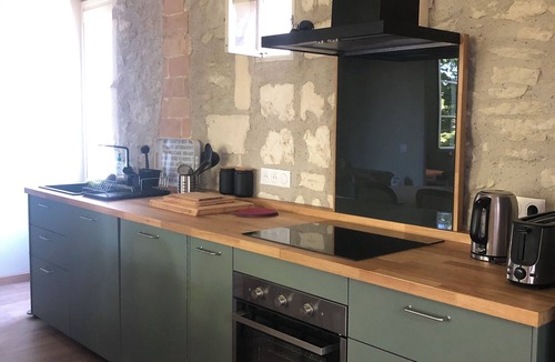 Graveson Apartment | Magnificent apartment in 18th century Priory, with swimming pool and lush grounds