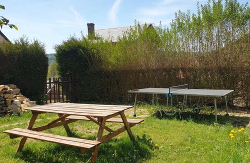 Cormaranche-en-Bugey House | Maison ancienne jardin montagne