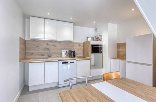 Le Pont-de-Claix House | Maison Carmen Cozy house Sleeps 5 Near Grenoble