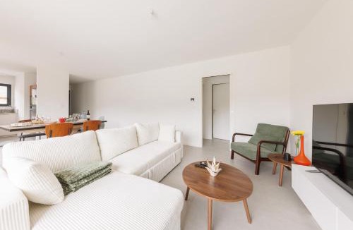 Ydes House | Maison de Maud - RDC