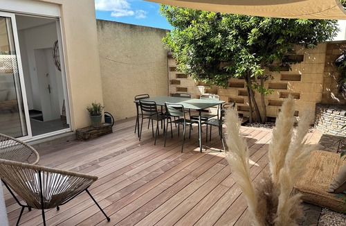 Beziers Villa | Maison Guyenne Lovely, cosy house furnished with care and comfort