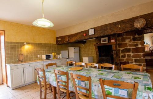 Villac House | Maison isolée avec cheminée, animaux acceptés, proche attractions historiques - FR-1-616-154