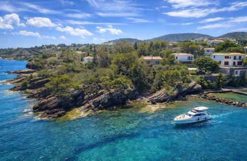 Agay Villa | Maison provençale authentique en front de mer à Agay