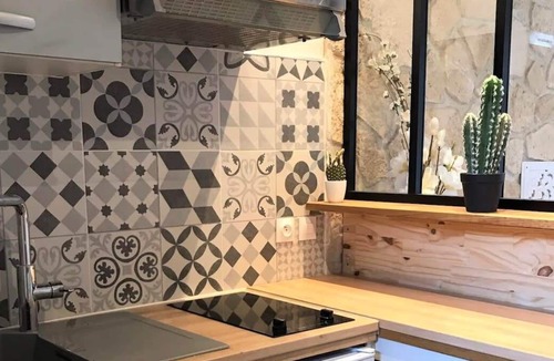 Ambilly Apartment | MajorBnB /Deco studio near Geneva with parking D1