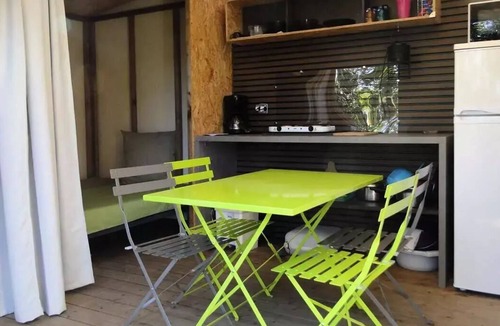 Ribes House | Maori canvas tent, Wednesday to Wednesday during the season, sleeps 4