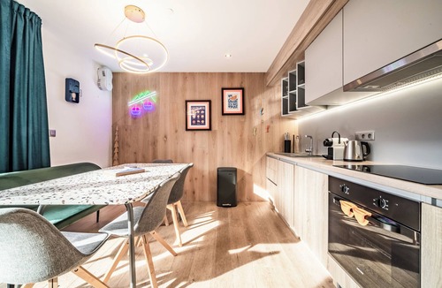 Montriond Apartment | Meranti - Balcony | Sauna | Gym | Morzine