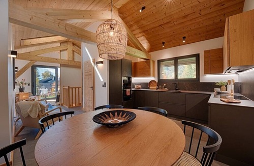 Les Tines House | Minette - Charming Chalet | 6pax | Quiet| Mt-Blanc View