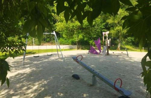 Saint-Gerons Other | Mobil-home 6 pers. - Terrasse au Camping Saint-Gérons - API-1-52-1317