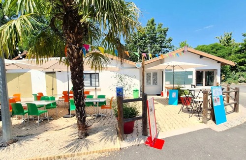 Saint-Germain-Laval House | Mobil-home Grand Confort - 29 m² - 2 bedrooms 4 people