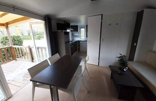 Flagnac House | Mobile home Albizia - 30m² - 2 bedrooms 4 to 5 persons - 4 pers. included in the price