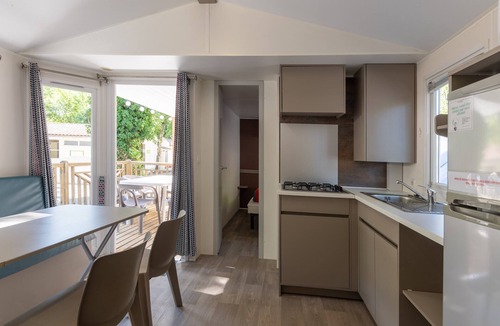 Lavilledieu RV Rental | Mobile Home 'Mobil-home Confort B - 1-8 Pers' with Shared Pool and Shared Garden