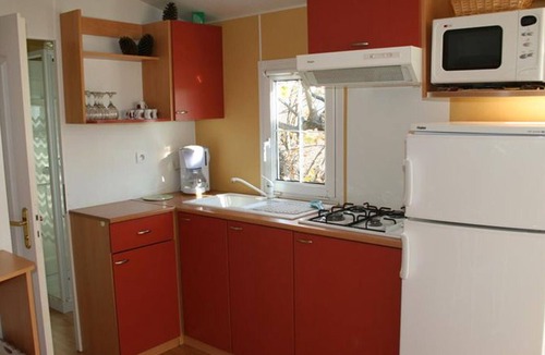 Ribes House | Mobile Home with Terrace for 4 in Ribes