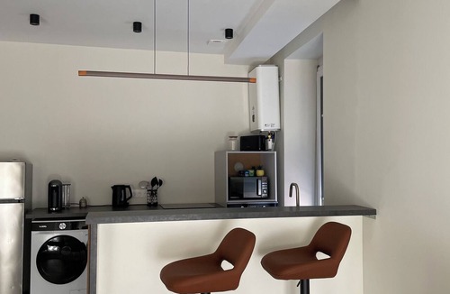 Macon Apartment | Modern Apartment Located Right in the City Center