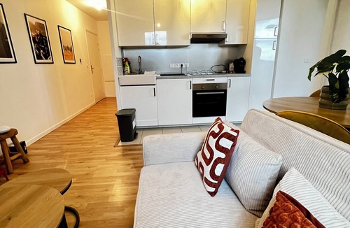 Plateau — Pyramide Apartment | Modern Apartment Near Paris & Orly Pvt Parking