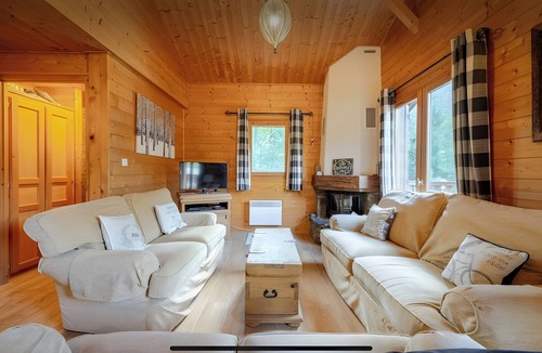 Chatel Ski Chalet | Modern Traditional Ski Chalet Recently Renovated with WiFi, Wii, iPad, Satellite TV