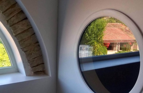 Chissey-les-Macon House | Near Taize-4 kms -'LE TINAILLER' Character Stone House-8 Sleeps