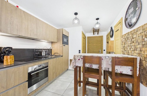 Les Gets Apartment | New Apartment in Center of Les Gets, 50m from Slopes, Balcony, Modern Amenities, Garage, 4 Guests