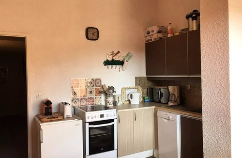 Correncon-en-Vercors Apartment | New Listing: Charming 3-room apartment at the base of the slopes