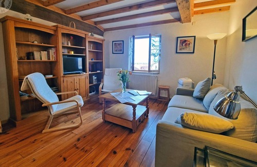 Bellegarde-en-Forez Apartment | Peaceful and practical apartment - 4 guests