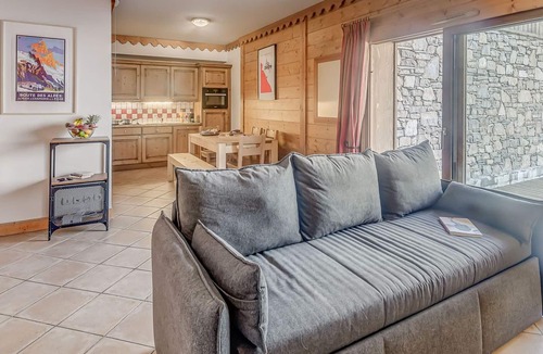 Champagny-en-Vanoise Apartment | Premium Apartment 2R, 4 Pers, Terrace, WIFI, Parking, Pool