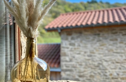 Amberieu-en-Bugey House | Pretty stone village house in the heart of a hamlet on the heights of the Bugey