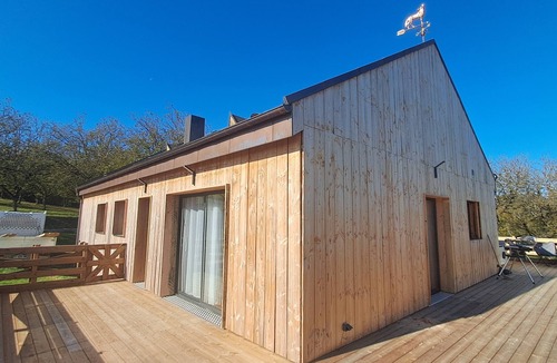 Beauregard-de-Terrasson Ski Chalet | Quiet cottage in Périgord Noir with heated pool in winter