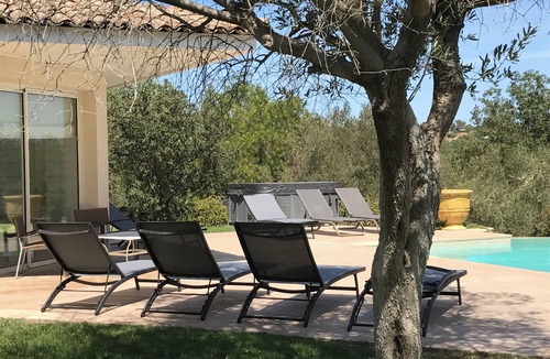 Quartier des Espesses Villa | Quiet, contemporary villa in Nîmes with private pool and spa.