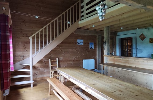 Les Moussieres House | Refuge Sous La Joux - Gîte La Pourvoirie