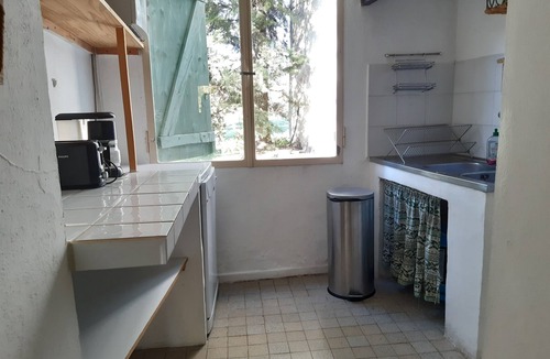 Ginasservis Apartment | Renovated 18th-century farmhouse