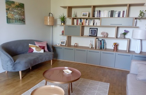 Aurillac House | Renovated 1920s house, 15 minutes' walk from town center, quiet location.