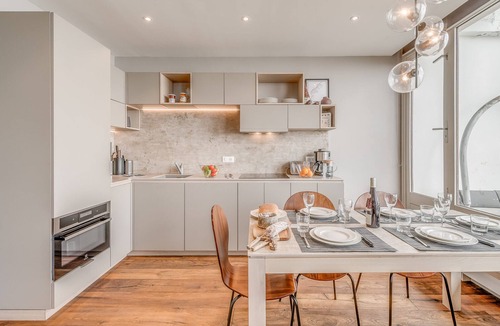 Tignes le Lac Apartment | Renovated 3* apartment with terrace, lake view, sleeps 6, WiFi included