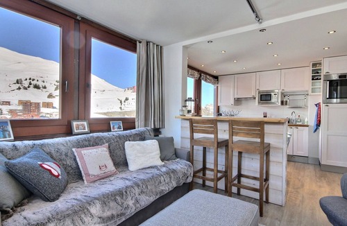 Plagne Centre Apartment | Renovated apartment 64m², 6 pers, balcony, Wi-Fi, slopes