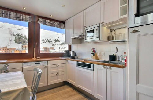 Plagne Centre Apartment | Renovated apartment 64m², 6 pers, balcony, Wi-Fi, slopes