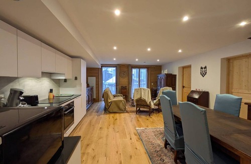 Areches Apartment | Renovated ski-in apartment - 2 br - 6 ppl - Parking - Arêches-Beaufort