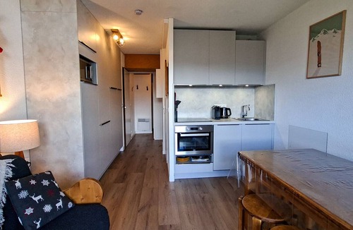 Flaine Apartment | Renovated studio with alcove and balcony in Flaine center